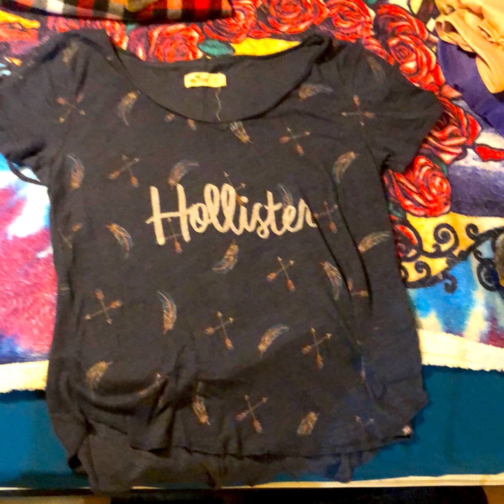Hollister graphic over sized crop top